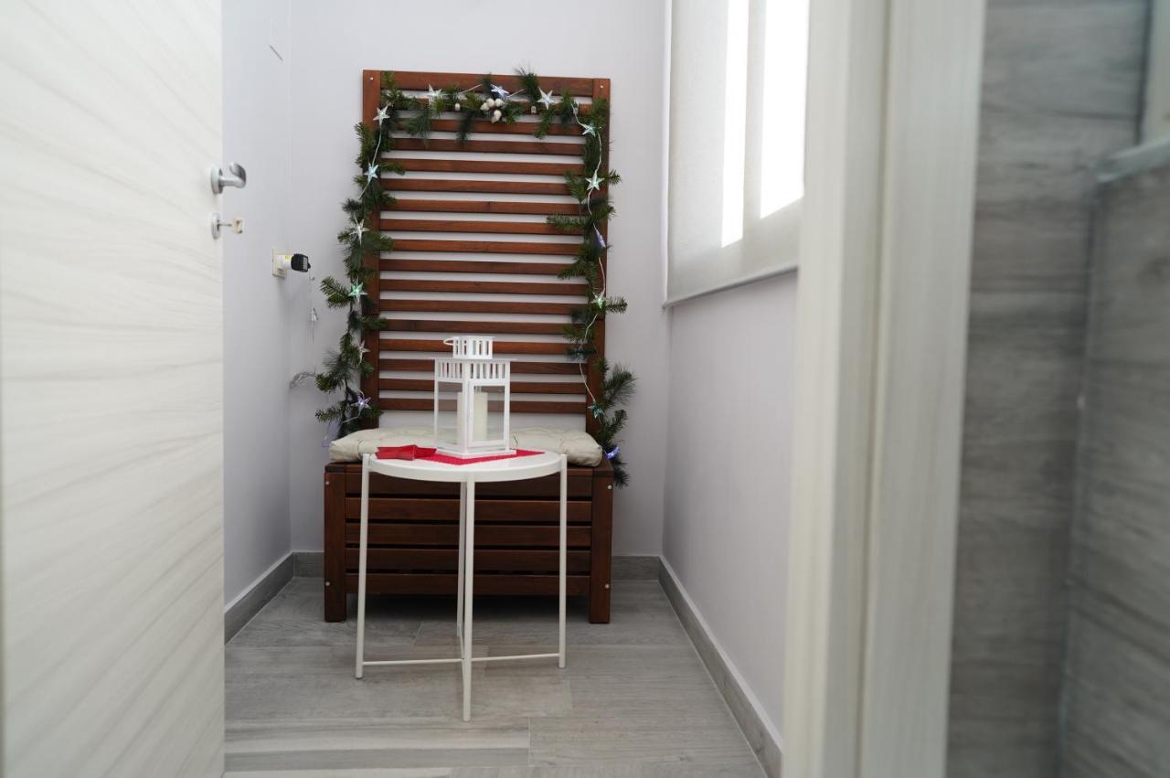 Cristal Home Наполи Екстериор снимка